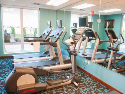 Fairfield Inn & Suites By Marriott Springfield Northampton/Amherst Екстериор снимка